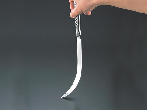 Mối quan hệ giữa độ sắc nét và độ cứng của dao làm bếp