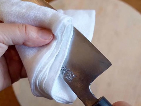 Chăm sóc dao bếp Nhật